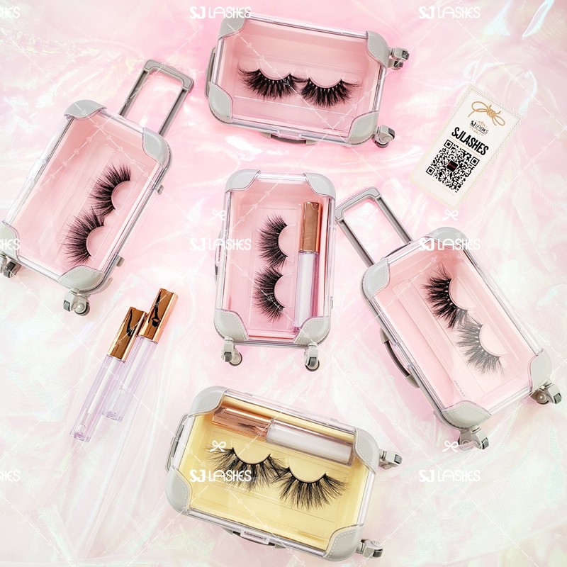 lash suitcase4.jpg lash suitcase4.jpg