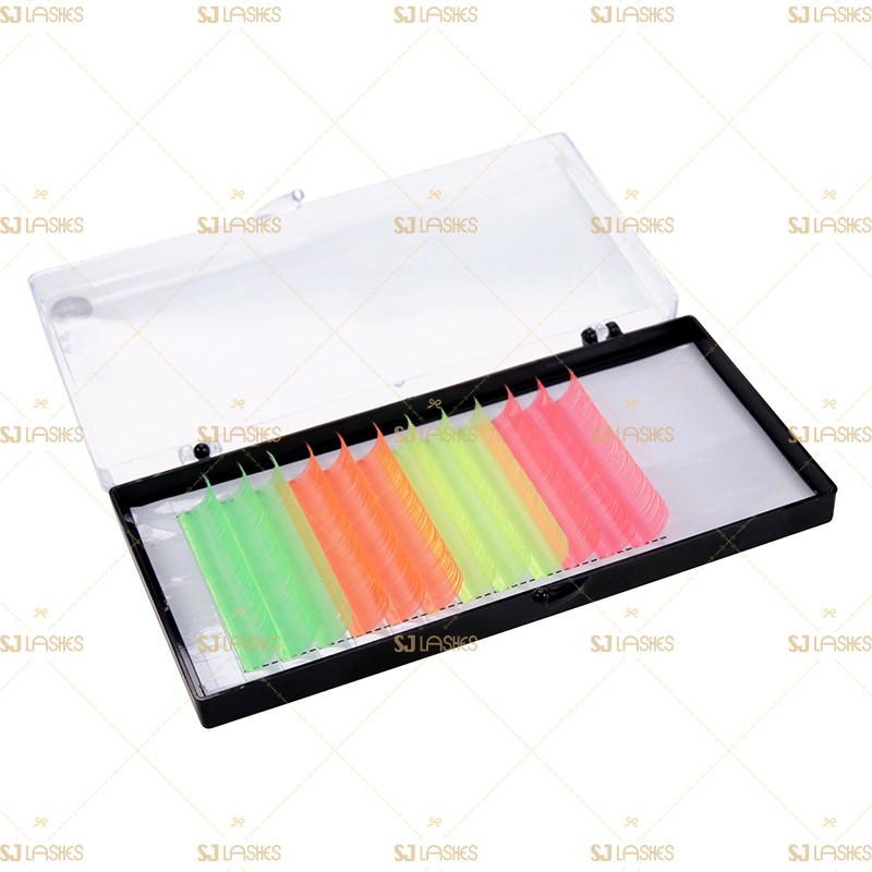 Two-Tone Fluorescent Volume Easy Fanning Colored Lashes